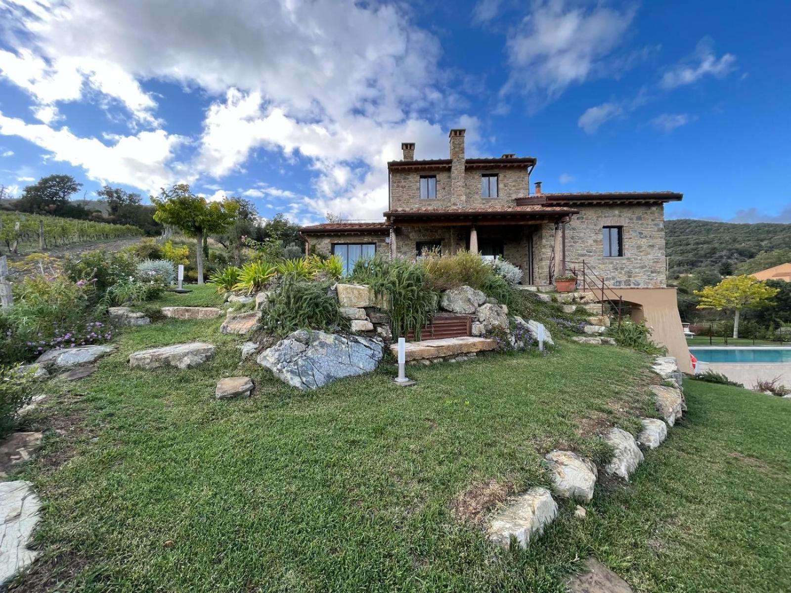 Villa Privata Con Piscina A Riparbella Кастеллина-Мариттима Экстерьер фото